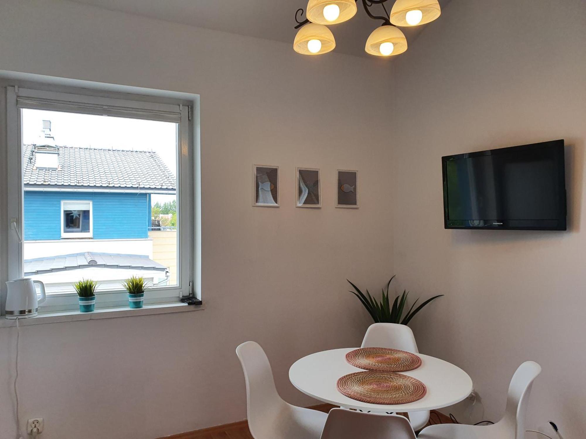 Blisko Plazy & Parking Apartment *